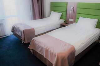 Отель BOUTIQUE HOTEL 1967 AQSAI Аксай Стандартный двухместный номер с 2 отдельными кроватями-2